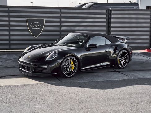 Used 2022 Porsche 911 Turbo S image 6