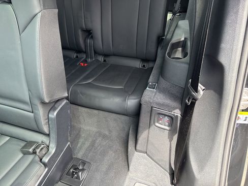 Used 2025 Audi Q7 3.0T Prestige w/ Prestige Package image 25