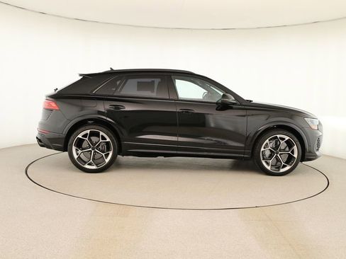 New 2026 Audi RS Q8 performance image 8