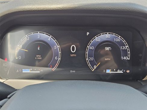 New 2025 Jeep Grand Cherokee Altitude image 15