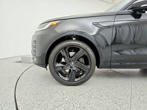 New 2026 Land Rover Discovery Limited Edition AWD/4WD image 33
