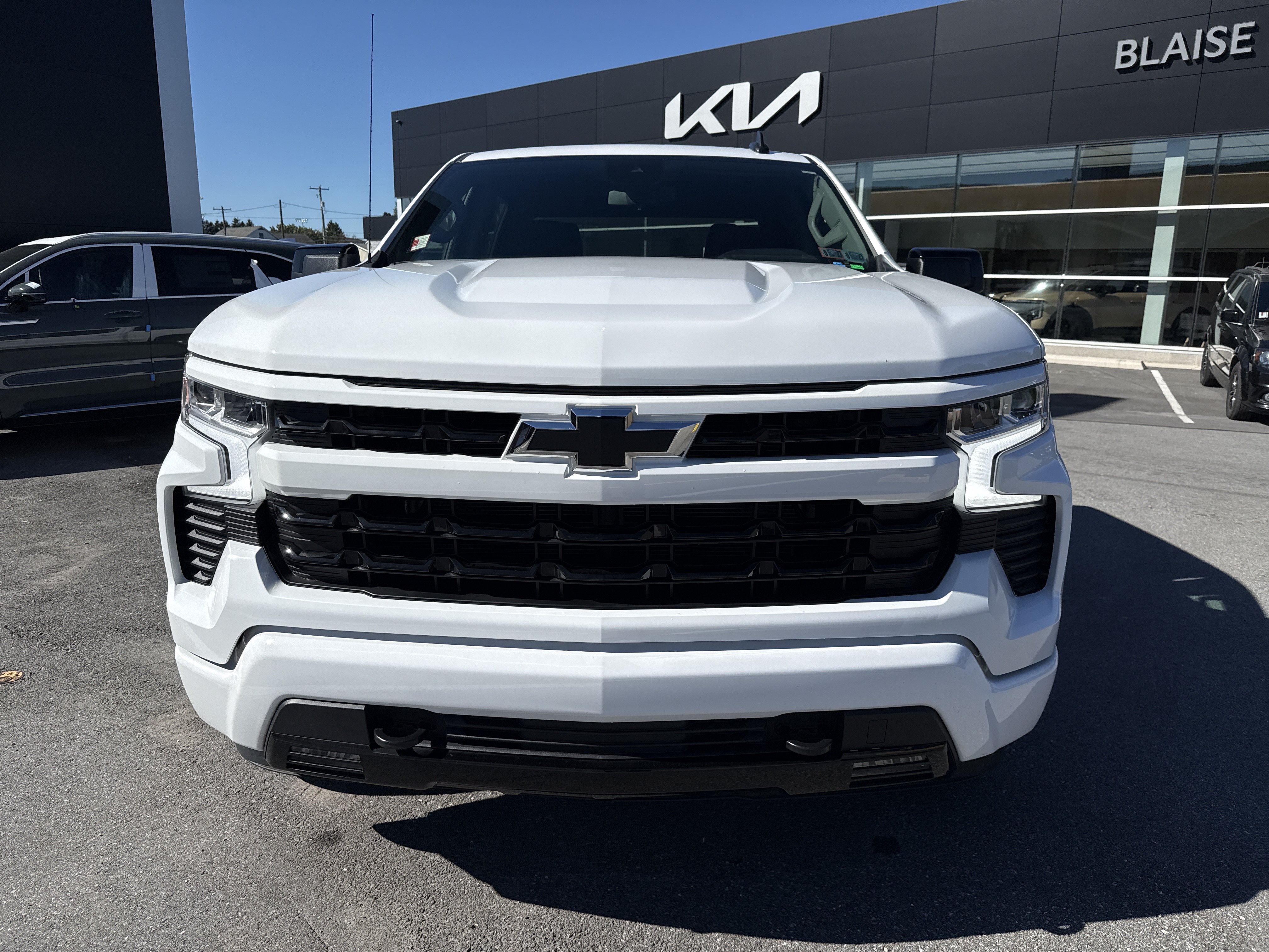 Used 2026 Chevrolet Silverado 1500 RST AWD/4WD image 9
