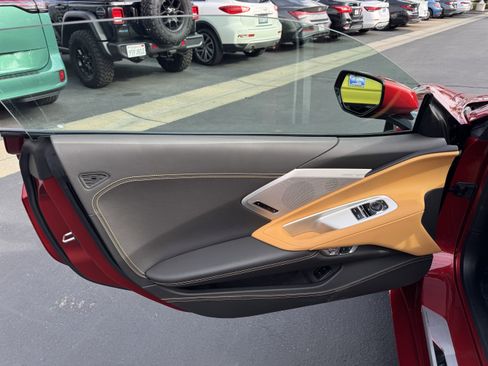 Used 2021 Chevrolet Corvette Stingray Premium Cpe w/ Z51 Performance Package image 14