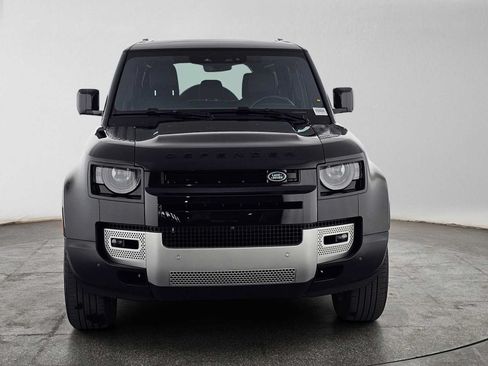 Used 2022 Land Rover Defender 110 S AWD/4WD image 8