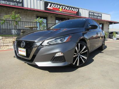 Used 2022 Nissan Altima 2.5 SR