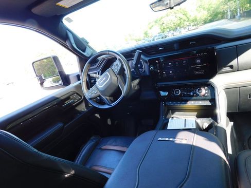 Certified 2024 GMC Sierra 2500 AT4 w/ AT4 Premium Plus Package image 7