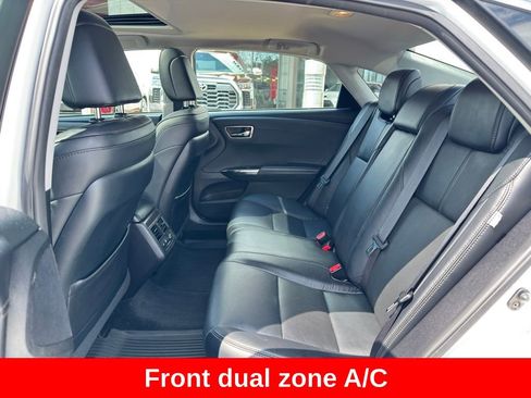 Used 2017 Toyota Avalon Limited w/ All Weather Liner Package image 14