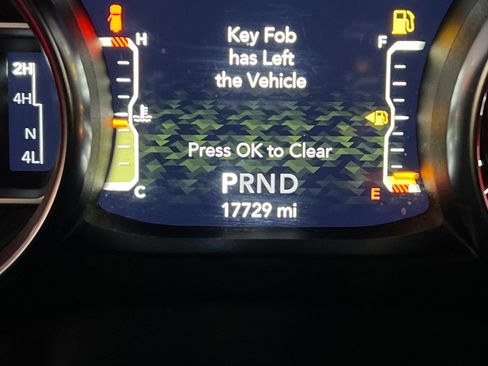 Used 2022 Jeep Wrangler Unlimited Rubicon image 26