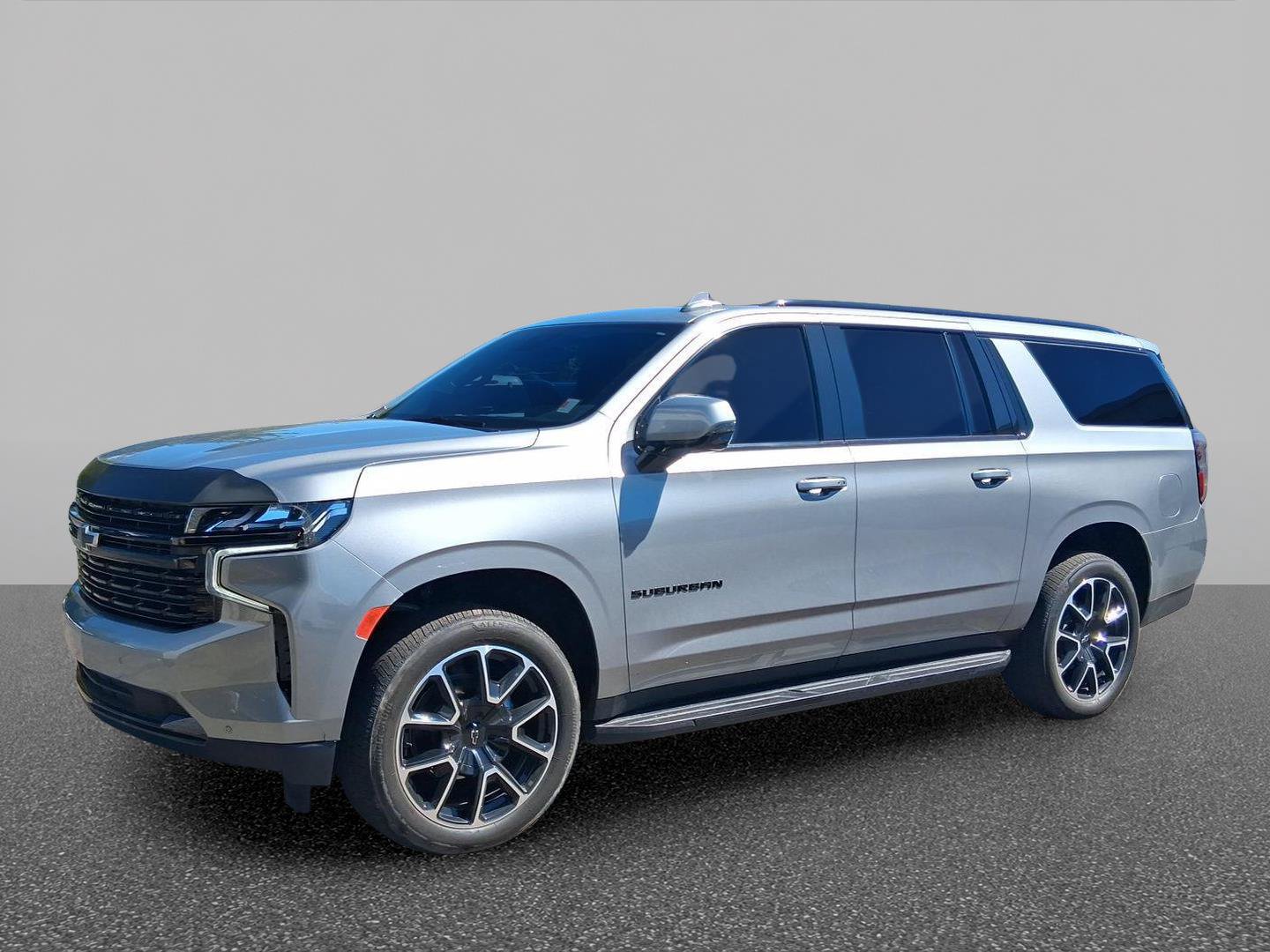 Used 2024 Chevrolet Suburban RST w/ Sport Performance Package AWD/4WD image 1