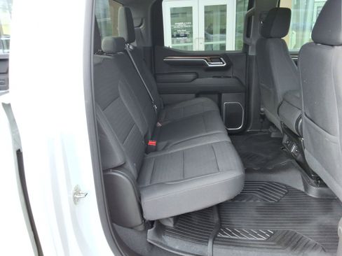 Used 2022 Chevrolet Silverado 1500 RST w/ Z71 Off-Road Package image 31