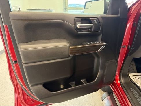 Used 2021 Chevrolet Silverado 1500 LT w/ Z71 Off-Road Package image 38