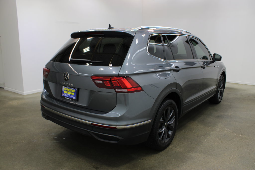 Used 2023 Volkswagen Tiguan SE FWD image 5