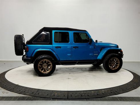 Used 2020 Jeep Wrangler Unlimited Sahara image 8