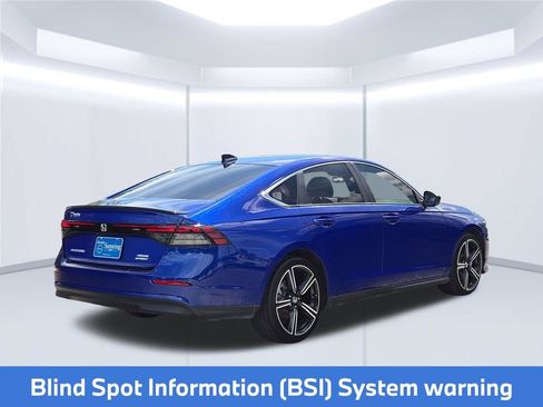 Used 2024 Honda Accord Sport image 6