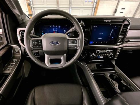 Used 2026 Ford F350 Lariat w/ Lariat Ultimate Package AWD/4WD image 5