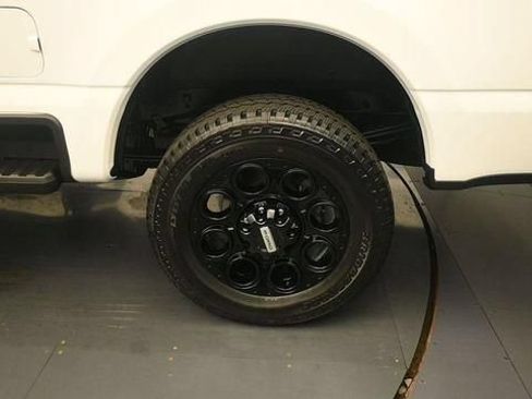 New 2026 Ford F250 XLT w/ XLT Premium Package AWD/4WD image 9