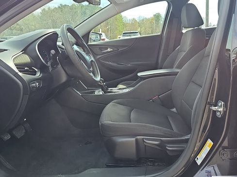 Used 2022 Chevrolet Malibu LS image 13
