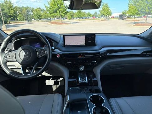 Used 2024 Acura MDX FWD w/ Technology Package image 5