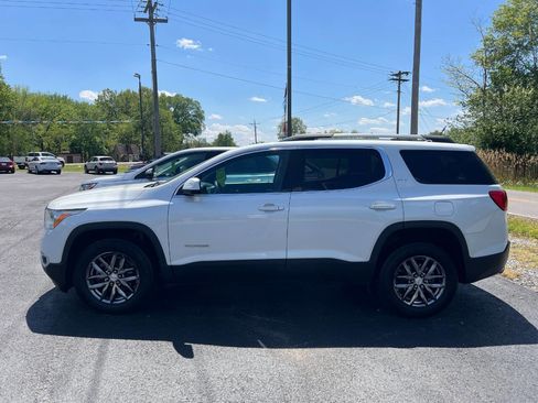 Used 2017 GMC Acadia SLT FWD image 18