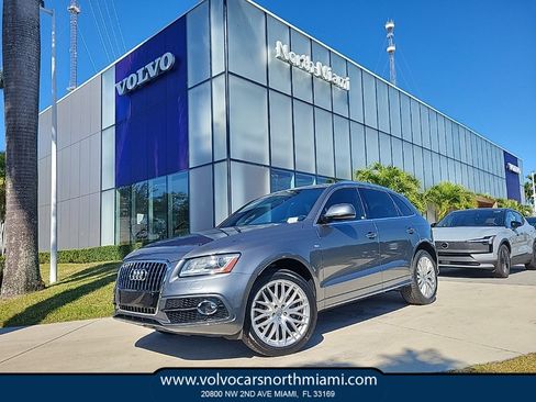 Used 2017 Audi Q5 2.0T Premium Plus w/ Technology Package image 1