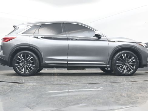 Used 2021 INFINITI QX50 Luxe w/ Appearance Package image 28