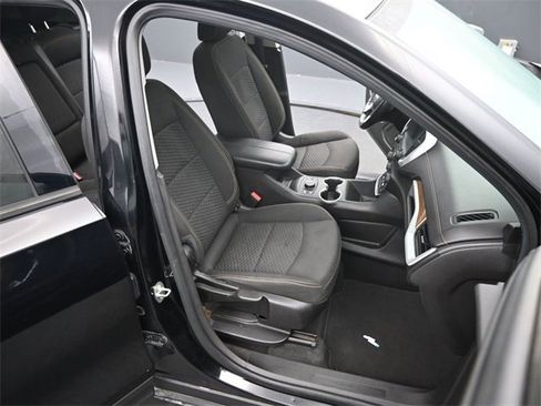 Used 2018 GMC Terrain SLE w/ Infotainment Package I image 19