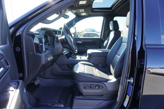 Used 2025 GMC Sierra 2500 AT4 w/ AT4 Premium Plus Package AWD/4WD image 22
