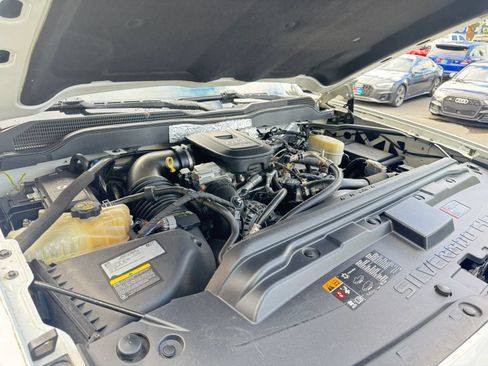 Used 2016 Chevrolet Silverado 2500 LTZ w/ LTZ Plus Package AWD/4WD image 27