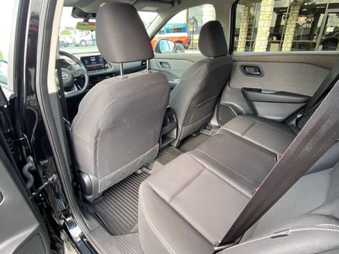 Used 2023 Nissan Rogue S AWD/4WD image 39