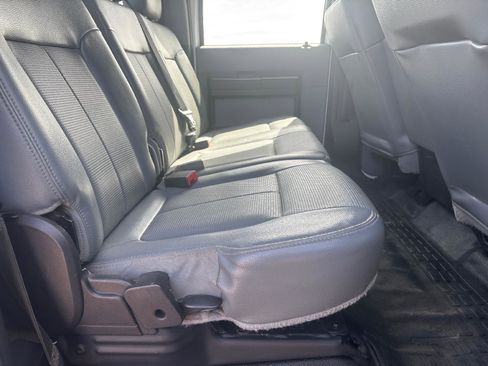 Used 2015 Ford F550 4x4 Crew Cab Super Duty image 26