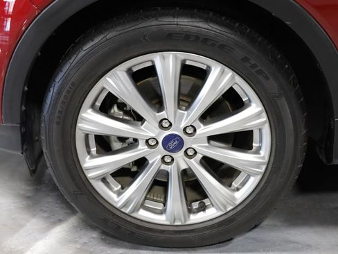 Used 2017 Ford Escape Titanium FWD image 40