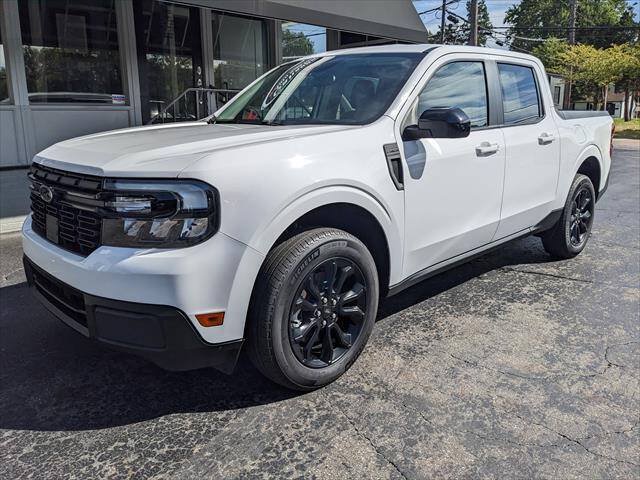 Used 2024 Ford Maverick Lariat w/ Black Appearance Package AWD/4WD image 1