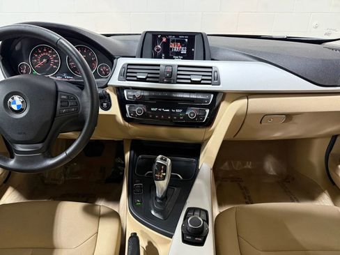 Used 2016 BMW 320i Sedan image 20