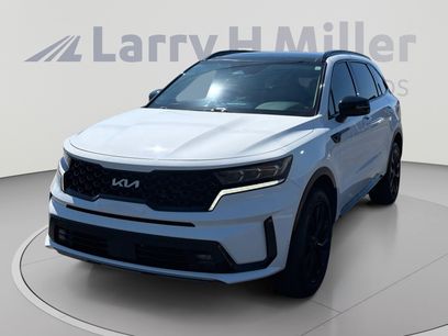 Used 2023 Kia Sorento SX