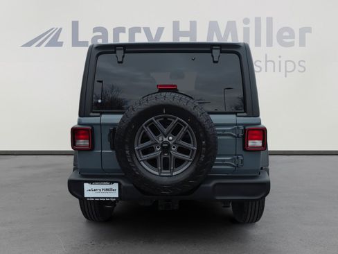 New 2026 Jeep Wrangler Sport S image 4