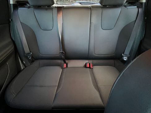 Used 2025 Buick Encore GX Preferred image 36