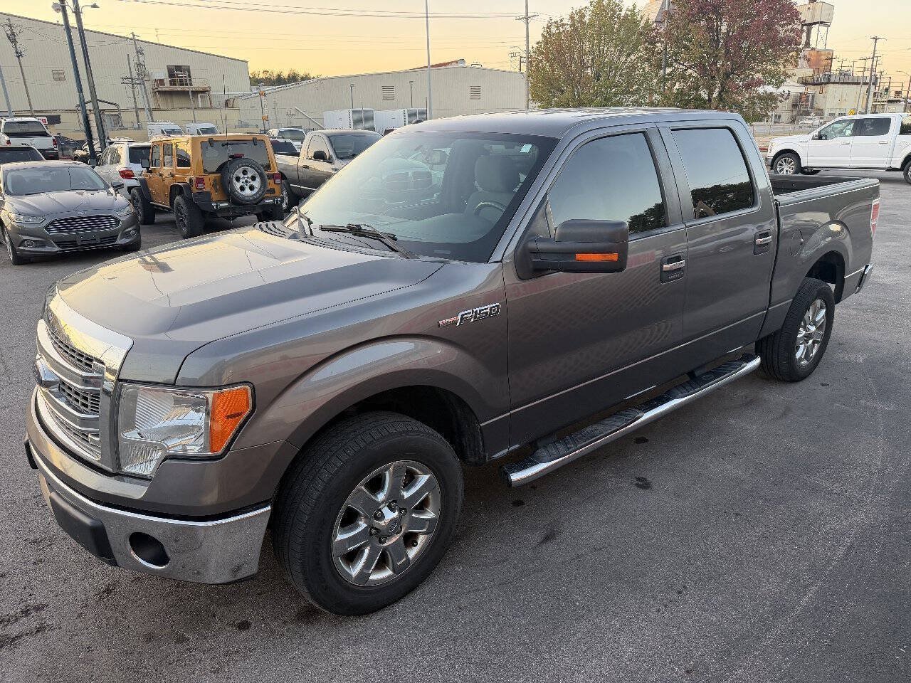 Used 2013 Ford F150 XLT w/ XLT Chrome Pkg RWD image 14