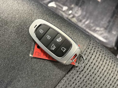 Used 2022 Hyundai Santa Fe SEL Convenience image 30