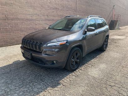 Used 2016 Jeep Cherokee Latitude w/ Comfort/Convenience Group