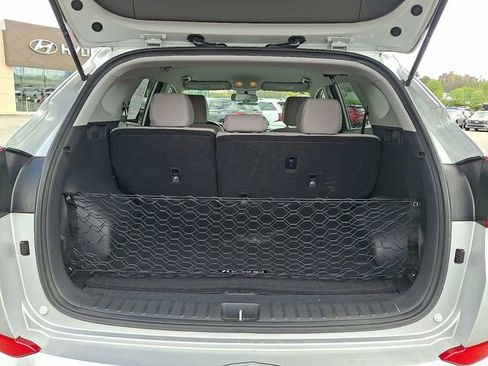 Used 2018 Hyundai Tucson SE AWD/4WD image 27