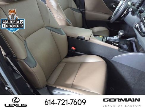Used 2025 Lexus ES 300h w/ Premium Package FWD image 29