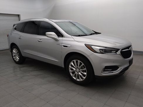 Used 2018 Buick Enclave Premium FWD image 11