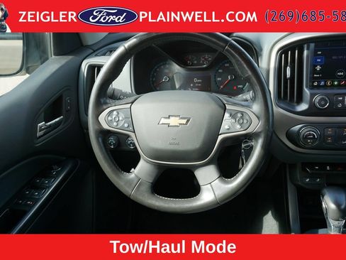 Used 2022 Chevrolet Colorado Z71 AWD/4WD image 14