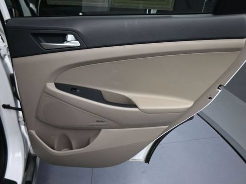 Used 2021 Hyundai Tucson Sport FWD image 23