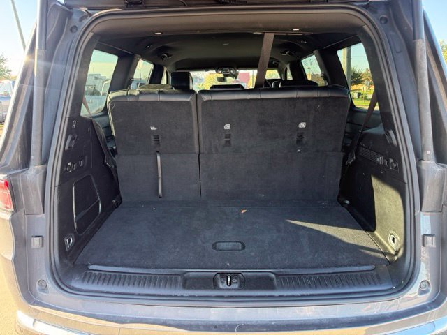 Used 2025 Jeep Wagoneer Series II AWD/4WD image 7