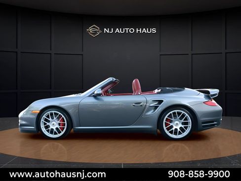 Used 2010 Porsche 911 Turbo AWD/4WD image 11
