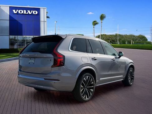 New 2026 Volvo XC90 B5 Plus AWD/4WD image 7