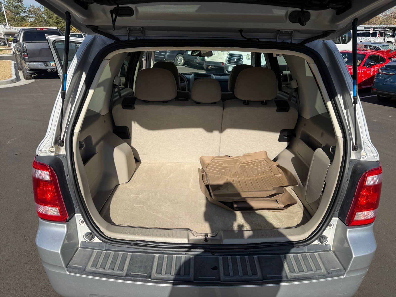 Used 2011 Ford Escape XLT AWD/4WD image 32