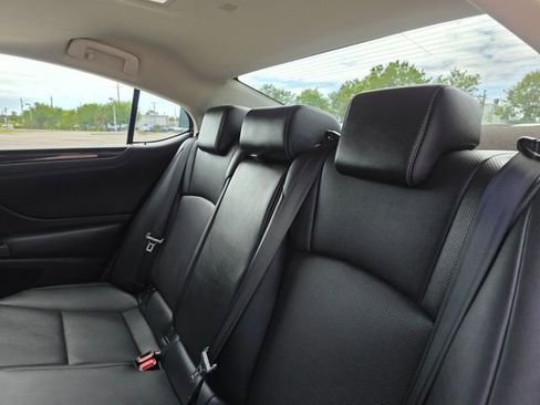 Used 2020 Lexus ES 350 w/ Premium Package image 16