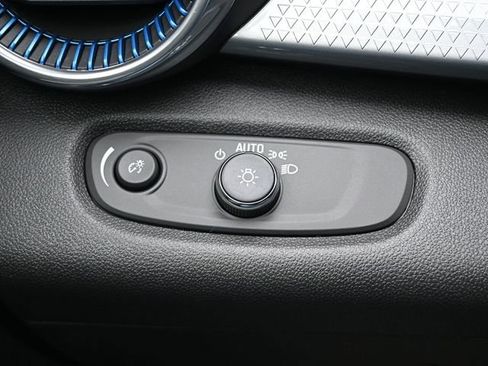 New 2026 Chevrolet Trax LT w/ Driver Confidence Package image 33